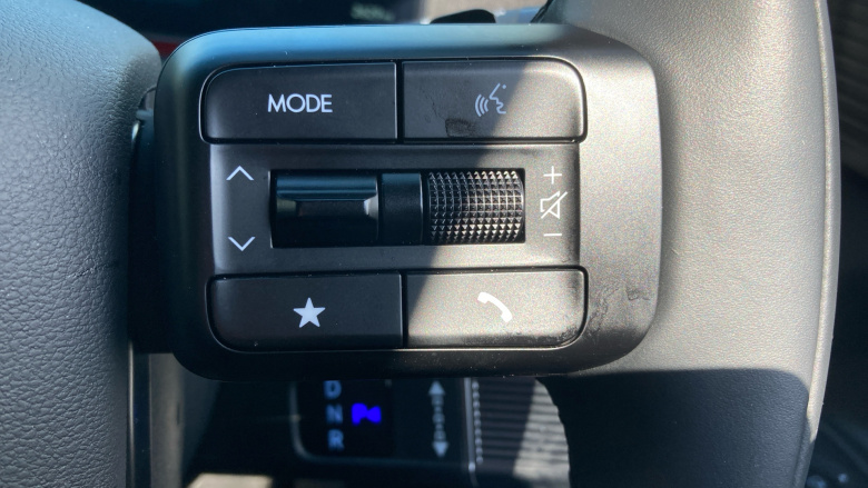 Hyundai SANTA FE 1.6 TGDi 288 PHEV Calligraphy 5dr 4WD Auto Estate